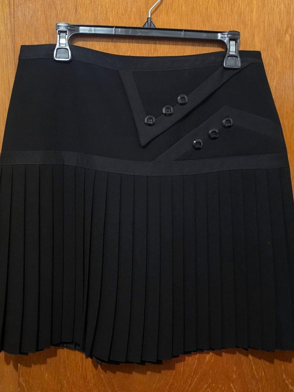 FOMANTA Black Pleated skirt uniform style HIGH QUALITY European 42, Fits 8